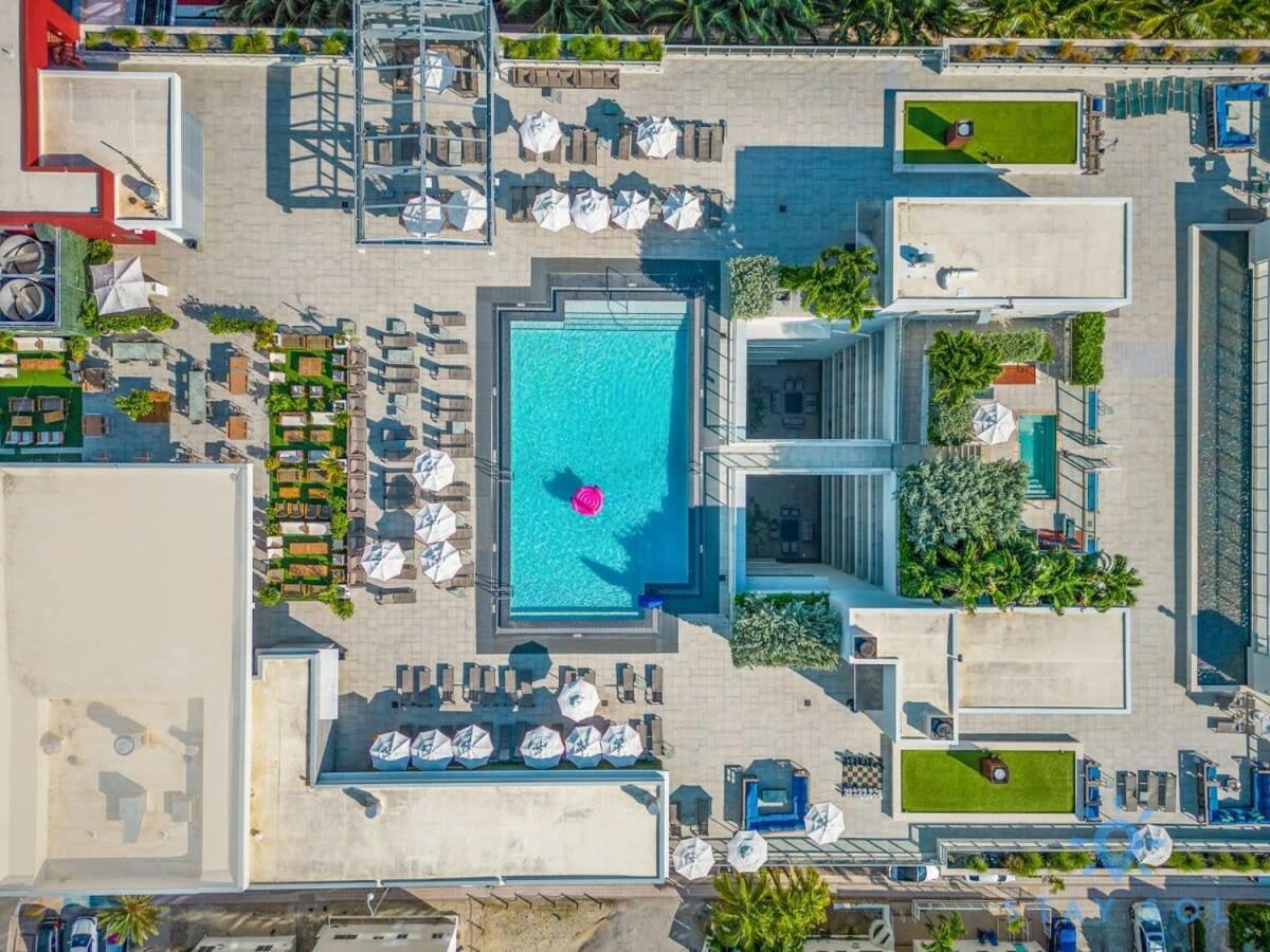 - Rooftop Pool & Hot Tub - Ferienhaus *